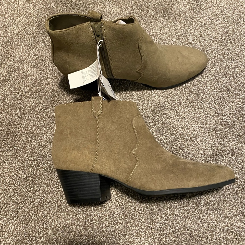Brown booties!